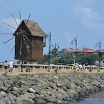 Nirvana 内塞伯尔