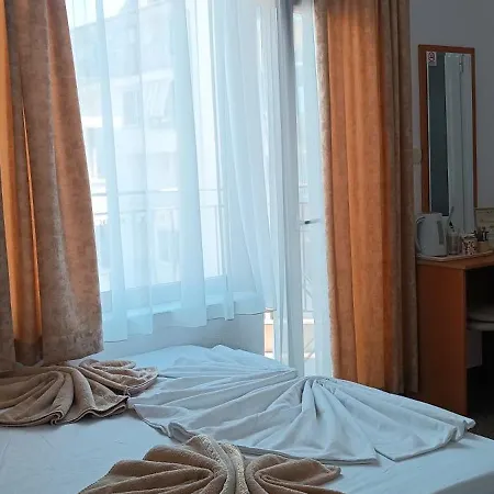 Pensionat Nirvana 3*