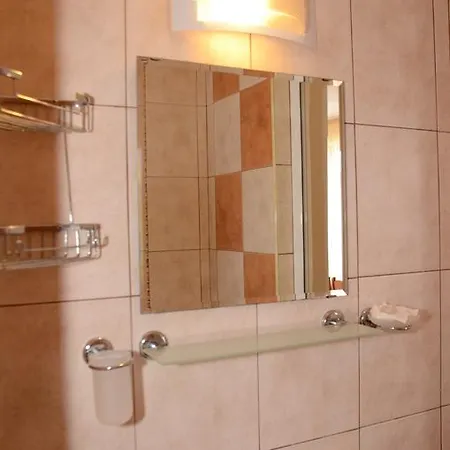 Nirvana Guest house 3*